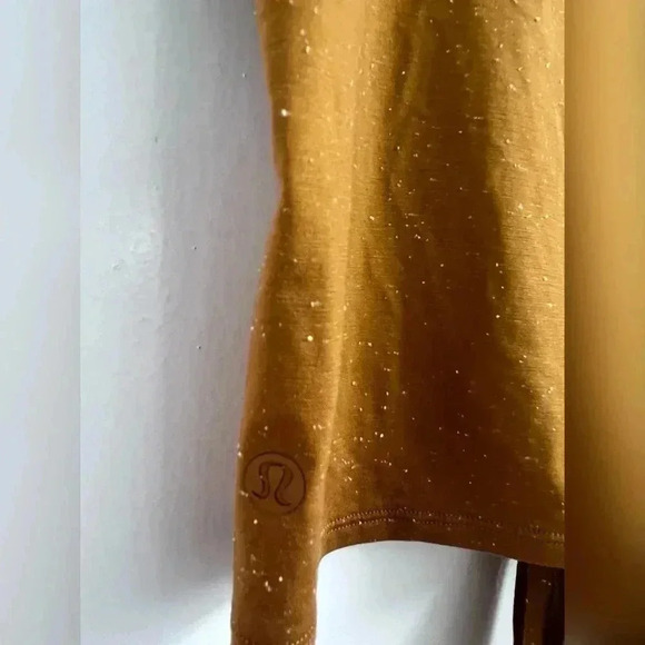 Lululemon Time to Restore Mock Neck Tank Spiced Bronze / White Size 4 Like New - Picture 2 of 3